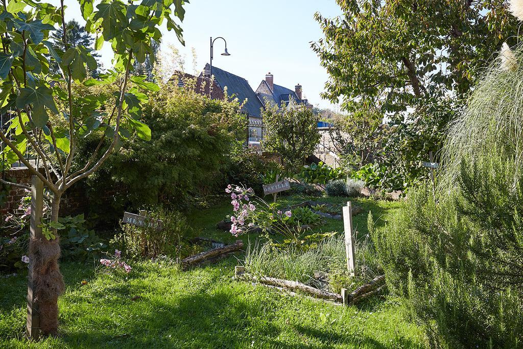 Les Gites De L'Yeres Cuverville-sur-Yeres Buitenkant foto